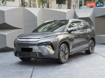 Серый БИД Tang L, объемом двигателя 0 л и пробегом 10 тыс. км за 46999 $, фото 1 на Automoto.ua