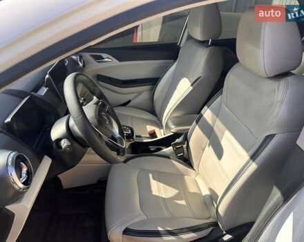Белый БИД Yuan, объемом двигателя 0 л и пробегом 68 тыс. км за 12700 $, фото 23 на Automoto.ua