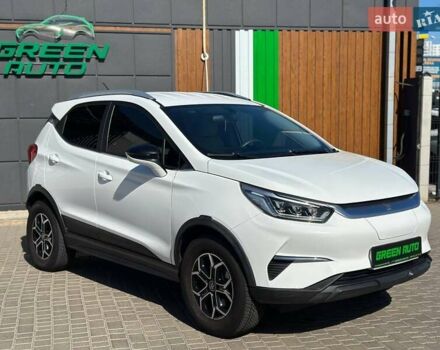 Белый БИД Yuan, объемом двигателя 0 л и пробегом 68 тыс. км за 12700 $, фото 2 на Automoto.ua
