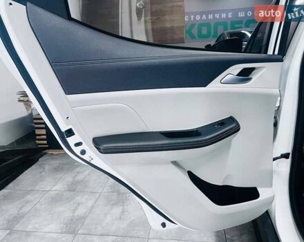 Белый БИД Yuan, объемом двигателя 0 л и пробегом 49 тыс. км за 15000 $, фото 7 на Automoto.ua