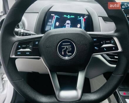 Белый БИД Yuan, объемом двигателя 0 л и пробегом 49 тыс. км за 15000 $, фото 11 на Automoto.ua