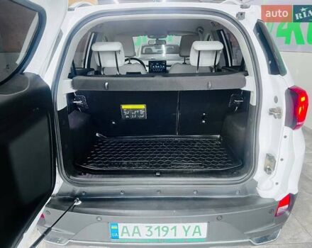 Белый БИД Yuan, объемом двигателя 0 л и пробегом 49 тыс. км за 15000 $, фото 22 на Automoto.ua
