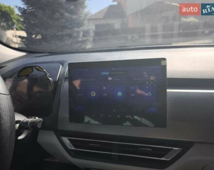 Белый БИД Yuan, объемом двигателя 0 л и пробегом 40 тыс. км за 17000 $, фото 3 на Automoto.ua