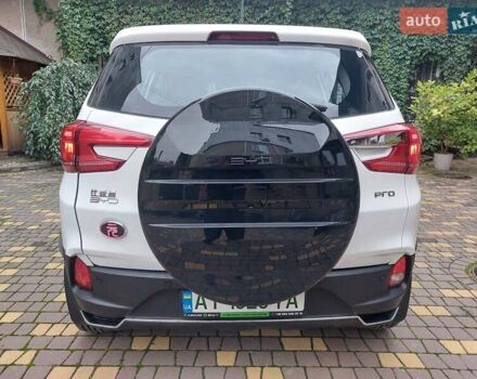 Белый БИД Yuan, объемом двигателя 0 л и пробегом 32 тыс. км за 16000 $, фото 5 на Automoto.ua