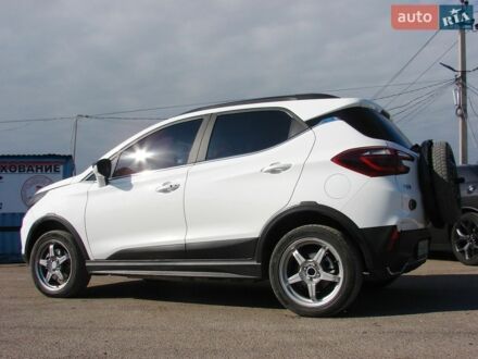 Белый БИД Yuan, объемом двигателя 0 л и пробегом 93 тыс. км за 12900 $, фото 1 на Automoto.ua