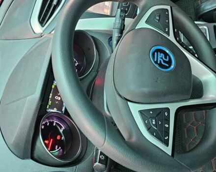 БИД Yuan 2019 в Киеве на Automoto.ua Красный БИД Yuan, объемом двигателя 0 л и пробегом 63 тыс. км за 11500 $, фото 6 на Automoto.ua