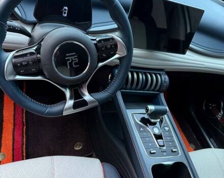 Білий БІД Yuan Plus, об'ємом двигуна 0 л та пробігом 60 тис. км за 20900 $, фото 11 на Automoto.ua