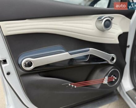 Білий БІД Yuan Plus, об'ємом двигуна 0 л та пробігом 41 тис. км за 20800 $, фото 19 на Automoto.ua