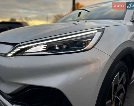 Белый БИД Yuan Plus, объемом двигателя 0 л и пробегом 22 тыс. км за 20900 $, фото 4 на Automoto.ua