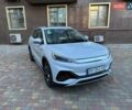 Белый БИД Yuan Plus, объемом двигателя 0 л и пробегом 1 тыс. км за 23000 $, фото 6 на Automoto.ua