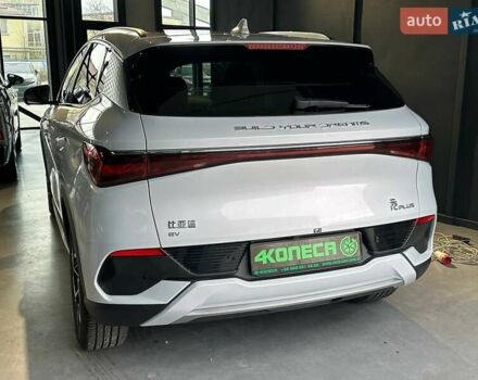 Белый БИД Yuan Plus, объемом двигателя 0 л и пробегом 1 тыс. км за 21900 $, фото 5 на Automoto.ua