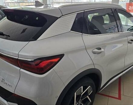 Белый БИД Yuan Plus, объемом двигателя 0 л и пробегом 1 тыс. км за 23499 $, фото 6 на Automoto.ua