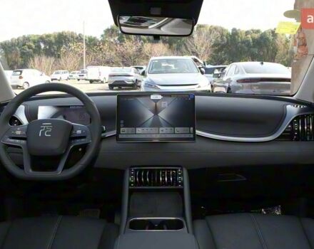 купить новое авто БИД Yuan Plus 2025 года от официального дилера Petr БИД фото