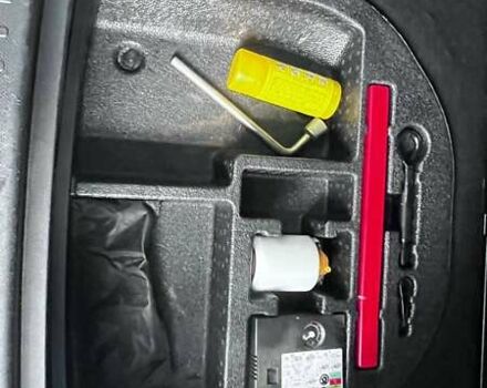 Серый БИД Yuan Plus, объемом двигателя 0 л и пробегом 74 тыс. км за 19950 $, фото 18 на Automoto.ua