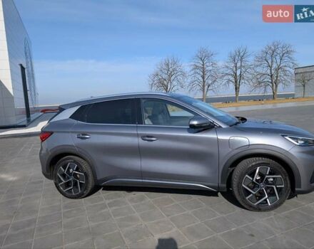 Серый БИД Yuan Plus, объемом двигателя 0 л и пробегом 6 тыс. км за 22500 $, фото 4 на Automoto.ua