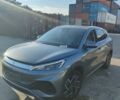 Серый БИД Yuan Plus, объемом двигателя 0 л и пробегом 6 тыс. км за 19490 $, фото 1 на Automoto.ua