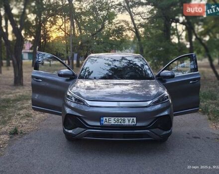 Серый БИД Yuan Plus, объемом двигателя 0 л и пробегом 10 тыс. км за 20500 $, фото 12 на Automoto.ua