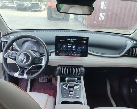 Серый БИД Yuan Plus, объемом двигателя 0 л и пробегом 10 тыс. км за 20300 $, фото 4 на Automoto.ua