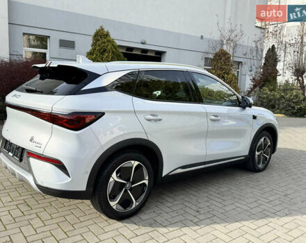 Серый БИД Yuan Plus, объемом двигателя 0 л и пробегом 1 тыс. км за 24200 $, фото 5 на Automoto.ua