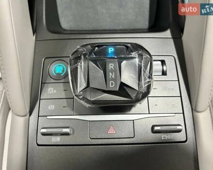 Белый БИД Yuan Up, объемом двигателя 0 л и пробегом 1 тыс. км за 19300 $, фото 11 на Automoto.ua
