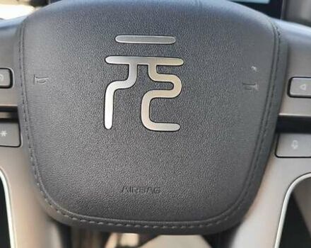 Белый БИД Yuan Up, объемом двигателя 0 л и пробегом 5 тыс. км за 20000 $, фото 15 на Automoto.ua