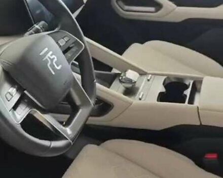 Белый БИД Yuan Up, объемом двигателя 0 л и пробегом 9 тыс. км за 17300 $, фото 4 на Automoto.ua