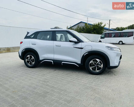 Білий БІД Yuan Up, об'ємом двигуна 0 л та пробігом 1 тис. км за 19999 $, фото 3 на Automoto.ua