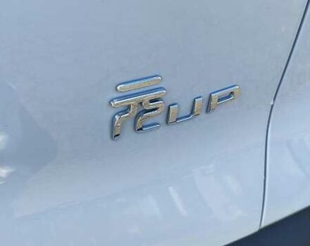 Белый БИД Yuan Up, объемом двигателя 0 л и пробегом 5 тыс. км за 20000 $, фото 9 на Automoto.ua