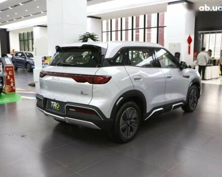 БІД Yuan Up, об'ємом двигуна 0 л та пробігом 3 тис. км за 17000 $, фото 4 на Automoto.ua