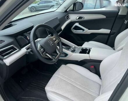 БИД Yuan Up, объемом двигателя 0 л и пробегом 4 тыс. км за 18800 $, фото 8 на Automoto.ua