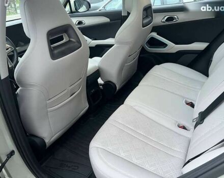 БИД Yuan Up, объемом двигателя 0 л и пробегом 4 тыс. км за 18800 $, фото 9 на Automoto.ua