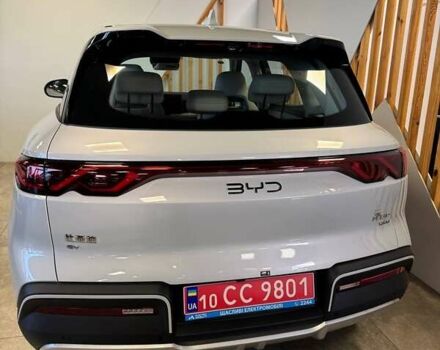 БИД Yuan Up, объемом двигателя 0 л и пробегом 1 тыс. км за 17700 $, фото 1 на Automoto.ua