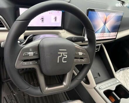 БИД Yuan Up, объемом двигателя 0 л и пробегом 1 тыс. км за 19800 $, фото 17 на Automoto.ua