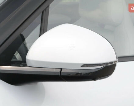 БИД Yuan Up, объемом двигателя 0 л и пробегом 0 тыс. км за 21600 $, фото 11 на Automoto.ua