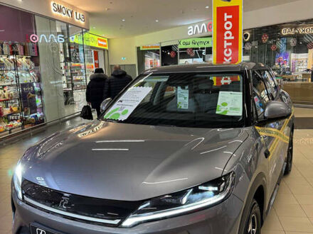 БИД Yuan Up, объемом двигателя 0 л и пробегом 1 тыс. км за 18500 $, фото 1 на Automoto.ua