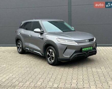 Серый БИД Yuan Up, объемом двигателя 0 л и пробегом 15 тыс. км за 17000 $, фото 2 на Automoto.ua