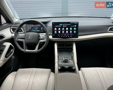 Серый БИД Yuan Up, объемом двигателя 0 л и пробегом 15 тыс. км за 17000 $, фото 13 на Automoto.ua