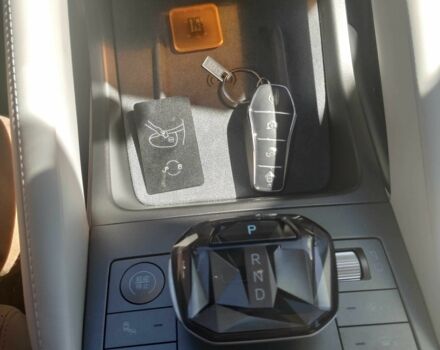 Серый БИД Yuan Up, объемом двигателя 0 л и пробегом 10 тыс. км за 19200 $, фото 6 на Automoto.ua