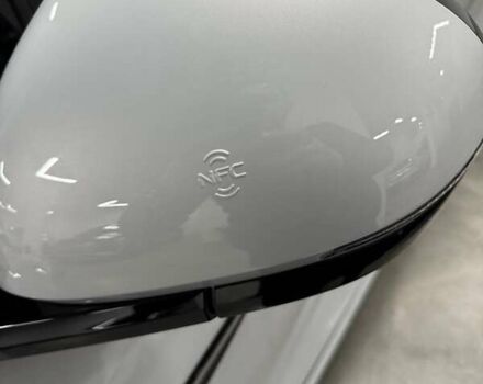 Сірий БІД Yuan Up, об'ємом двигуна 0 л та пробігом 14 тис. км за 20100 $, фото 10 на Automoto.ua