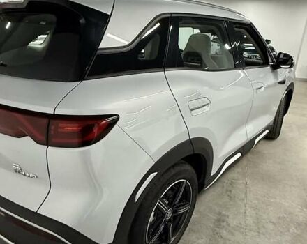 Сірий БІД Yuan Up, об'ємом двигуна 0 л та пробігом 14 тис. км за 20100 $, фото 7 на Automoto.ua