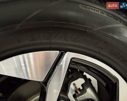 Серый БИД Yuan Up, объемом двигателя 0 л и пробегом 1 тыс. км за 19500 $, фото 21 на Automoto.ua