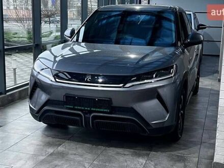 Серый БИД Yuan Up, объемом двигателя 0 л и пробегом 15 тыс. км за 17000 $, фото 1 на Automoto.ua