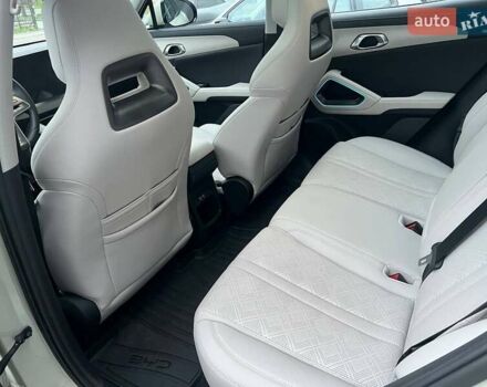 Зелений БІД Yuan Up, об'ємом двигуна 0 л та пробігом 4 тис. км за 17900 $, фото 9 на Automoto.ua