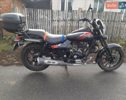 Черный Баджадж Авенгер, объемом двигателя 0.22 л и пробегом 17 тыс. км за 1500 $, фото 2 на Automoto.ua