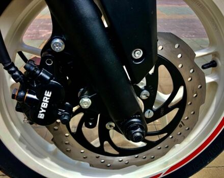 Баджадж Другая, объемом двигателя 0.2 л и пробегом 0 тыс. км за 2996 $, фото 3 на Automoto.ua