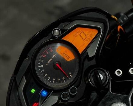 Желтый Баджадж Пульсар, объемом двигателя 0.2 л и пробегом 33 тыс. км за 1500 $, фото 7 на Automoto.ua