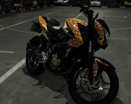 Желтый Баджадж Пульсар, объемом двигателя 0.2 л и пробегом 33 тыс. км за 1500 $, фото 6 на Automoto.ua