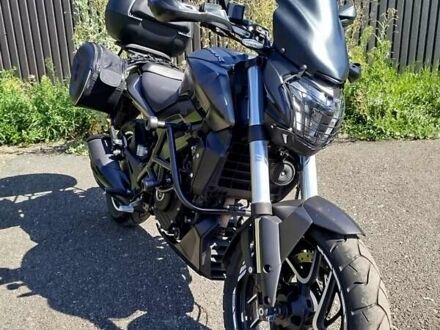 Баджадж Dominar 400 2019 у Києві на Automoto.ua Чорний Баджадж Dominar 400, об'ємом двигуна 0.4 л та пробігом 30 тис. км за 3100 $, фото 1 на Automoto.ua