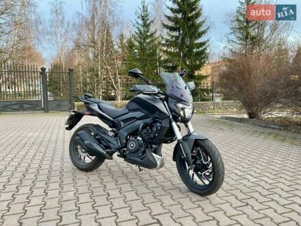 Баджадж Dominar 400 2023 в Миргороде на Automoto.ua Баджадж Dominar 400, объемом двигателя 0 л и пробегом 3 тыс. км за 4000 $, фото 1 на Automoto.ua