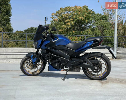 Синий Баджадж Dominar 400, объемом двигателя 0.4 л и пробегом 29 тыс. км за 2800 $, фото 1 на Automoto.ua